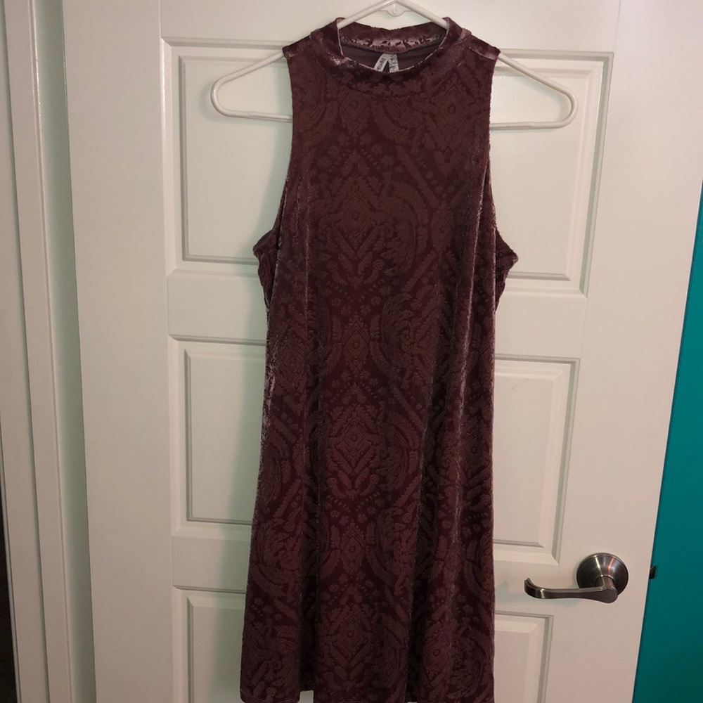 High neck velvet dress